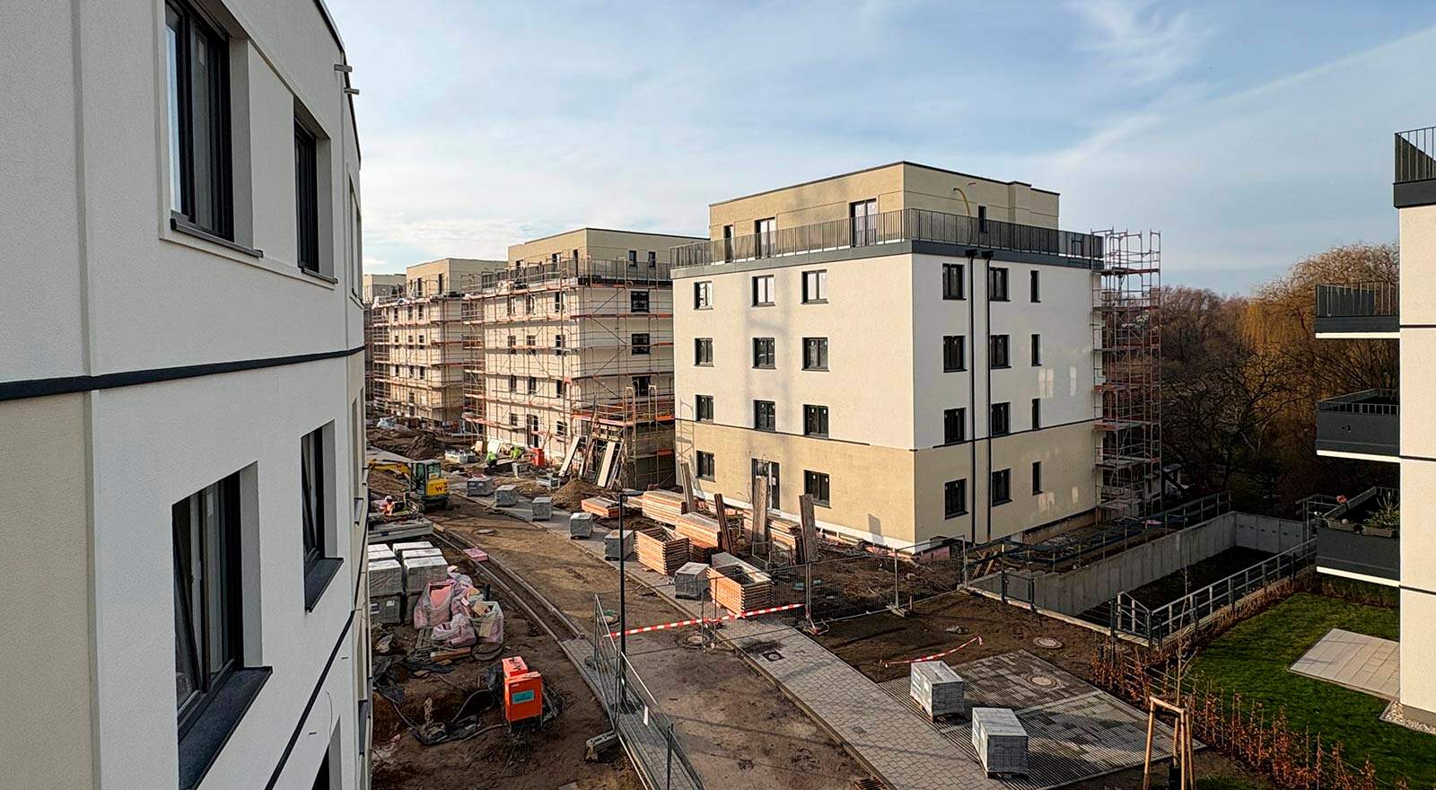Die vier Stadtvillen auf der Westseite des Quartiers