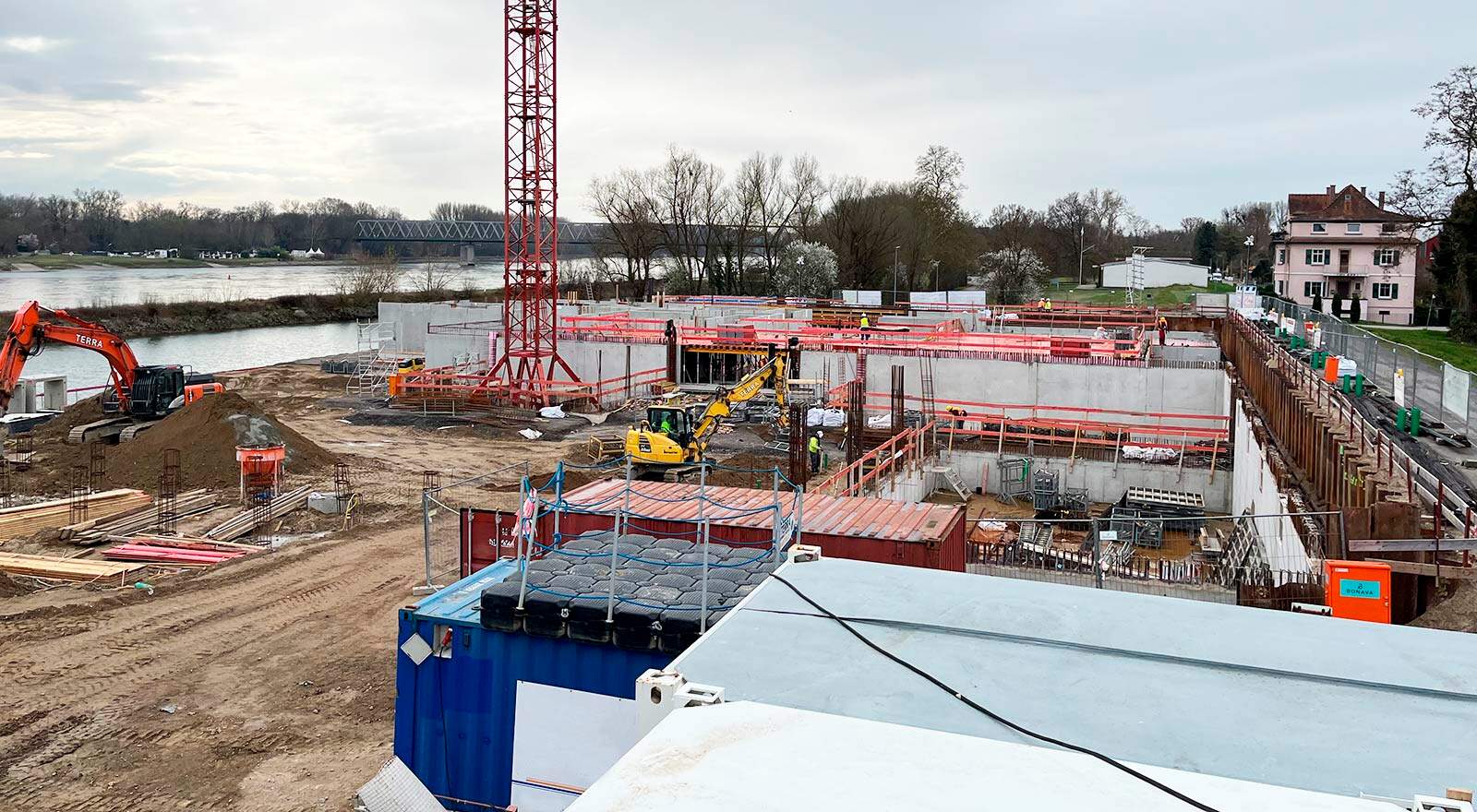 Baugeschehen der beiden Häuser in Germersheim