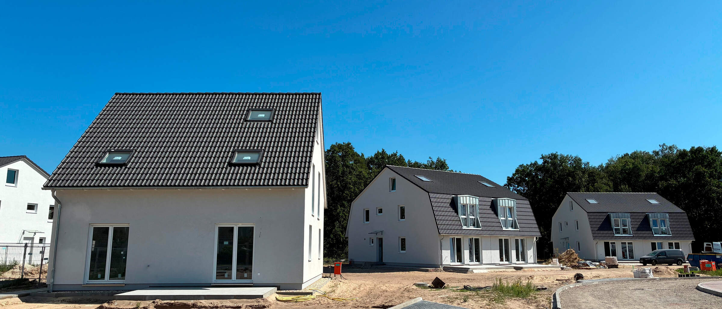 Am Wiesenweg links Haus 4, rechts 5 - 8